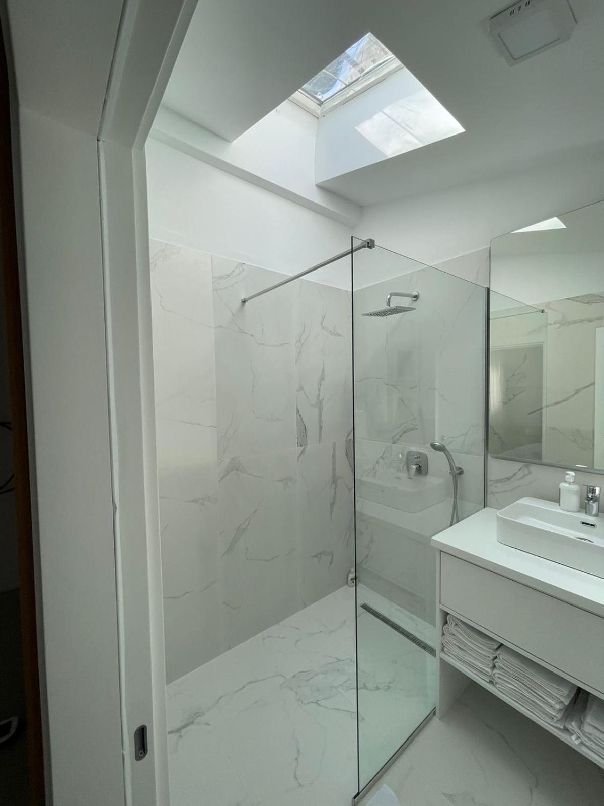 Lungomare Apartments Petrovac Εξωτερικό φωτογραφία